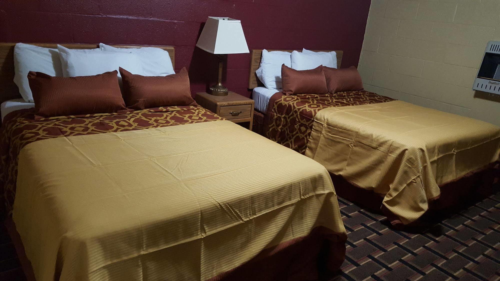 Royal Inn Ерлі Екстер'єр фото